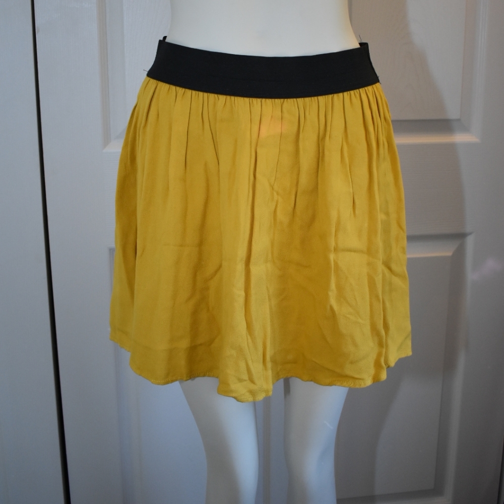 Mustard yellow skirt